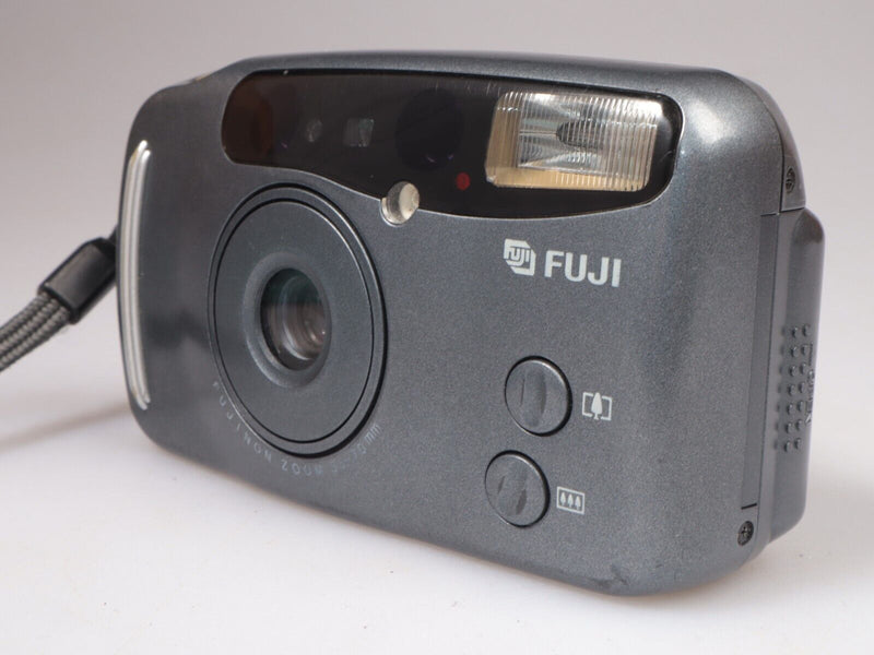 Fuji dl-550 zoom date Panorama | 35mm Point and shoot Film Camera