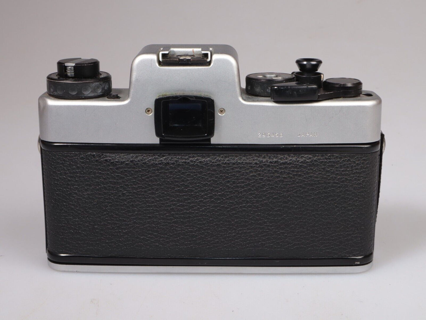 Revueflex 1001 | 35mm SLR Film Camera |  | M42 Mount