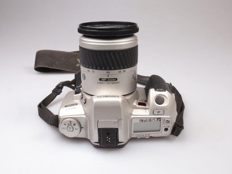 MINOLTA DYNAX 404Si | 35MM SLR Film Camera | Zoom 28-80 Lens