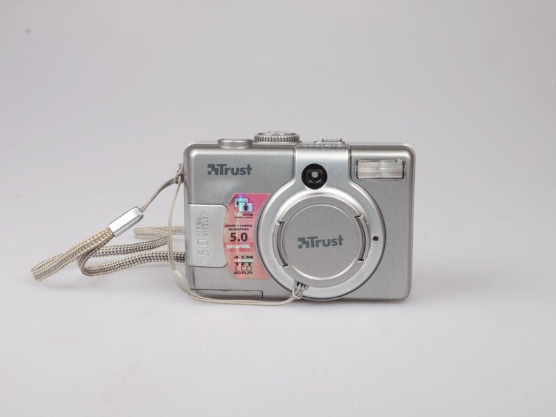 Trust 820 | Digital Compact Camera | 5MP | Silver