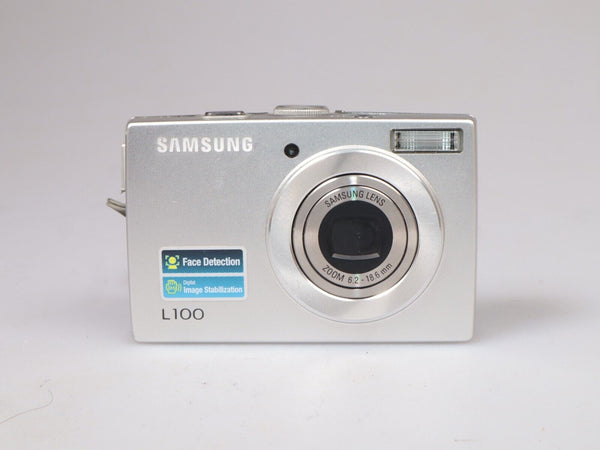 Samsung L100 | Digital Compact Camera | 8.2MP | Silver