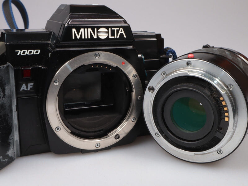 Minolta 7000 AF | 35mm SLR Film Camera | Minolta 35-80mm lens