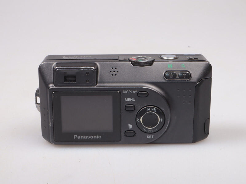 Panasonic Lumix DMC-F1 | 3.2MP | Compact Digital Camera
