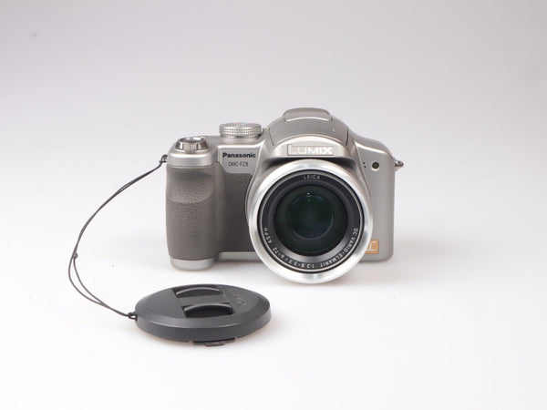Panasonic LUMIX DMC-FZ8 | Digital Compact Camera | 7.2MP | Silver