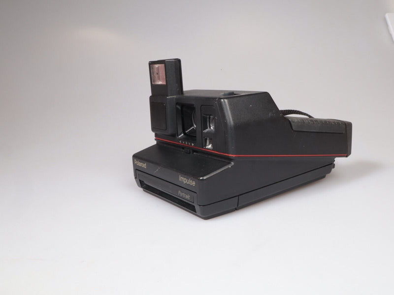 Polaroid Impuls | Instant Film Camera | 600 Film | Black