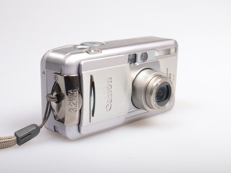 Canon PowerShot S30 | Compact Digital Camera | 3.2MP | Silver