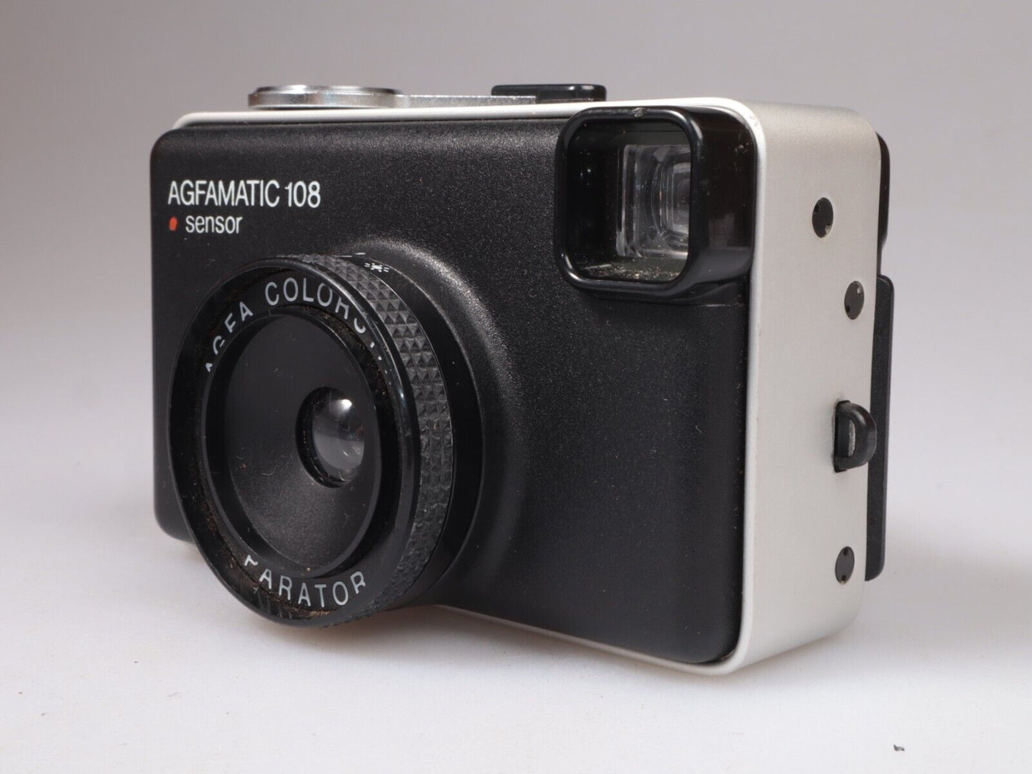 AGFAMATIC 108 SENSOR | 126 Cartridge Point-and-Shoot-Filmkamera | Schwarz 