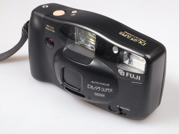 Fuji DL-95 Super | 35mm Point and shoot Film Camera | Black