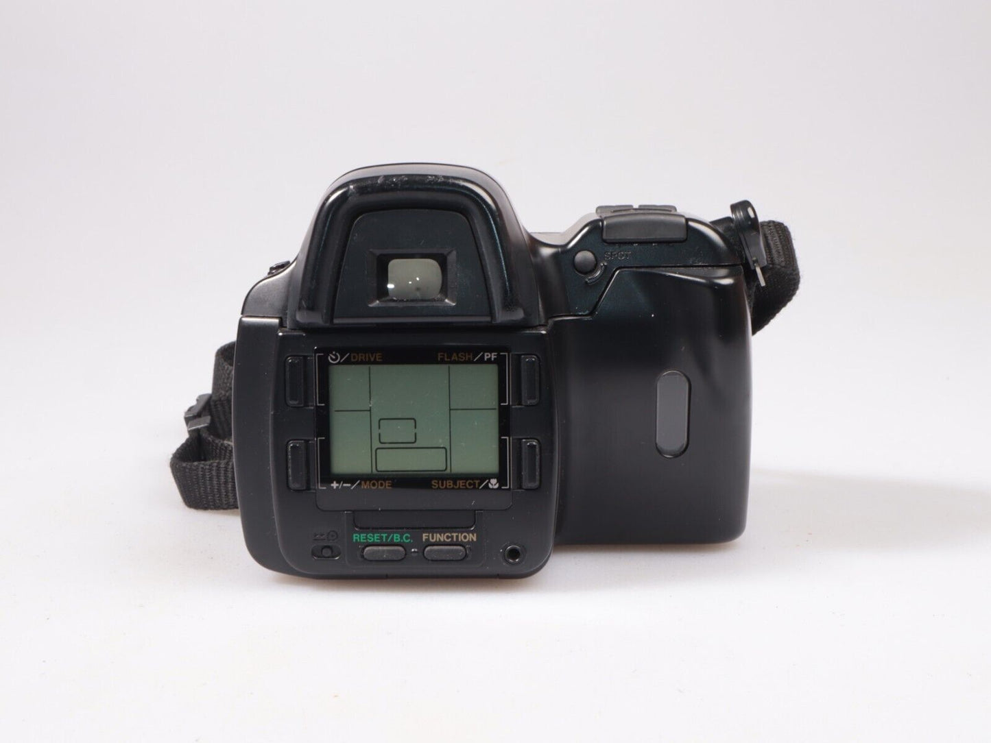 OLYMPUS IS-2000 | 35 mm richt- en schietfilmcamera | 35-135 mm lens 