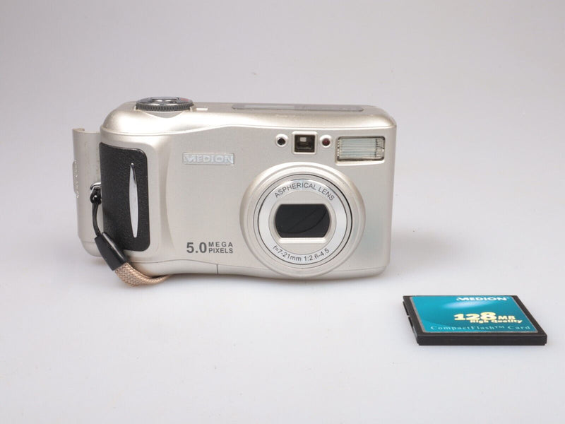 Medion MD 2998 | Digital compact camera | 5 MP | AA | Silver