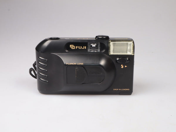 Fuji DL-7 | 35mm Point and Shoot Film Camera | Black
