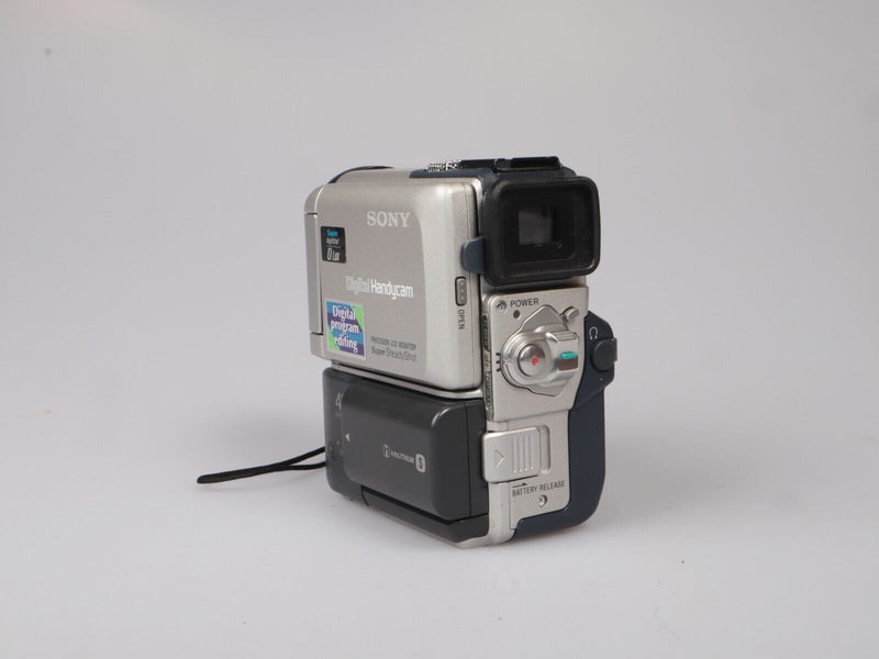 Sony DCR-PC4E | Digital Video Camera Camcorder | Silver