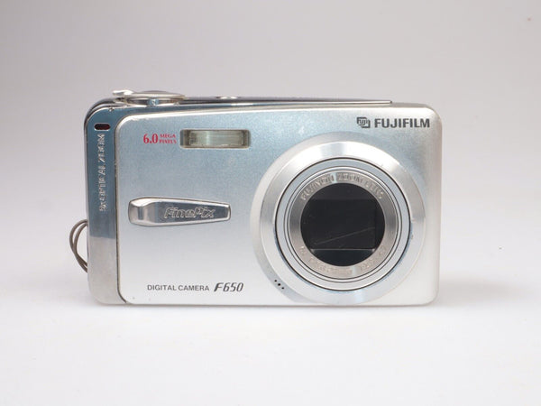Fujifilm FinePix F Series F650 | Digital Compact Camera | 6.0MP | Silver