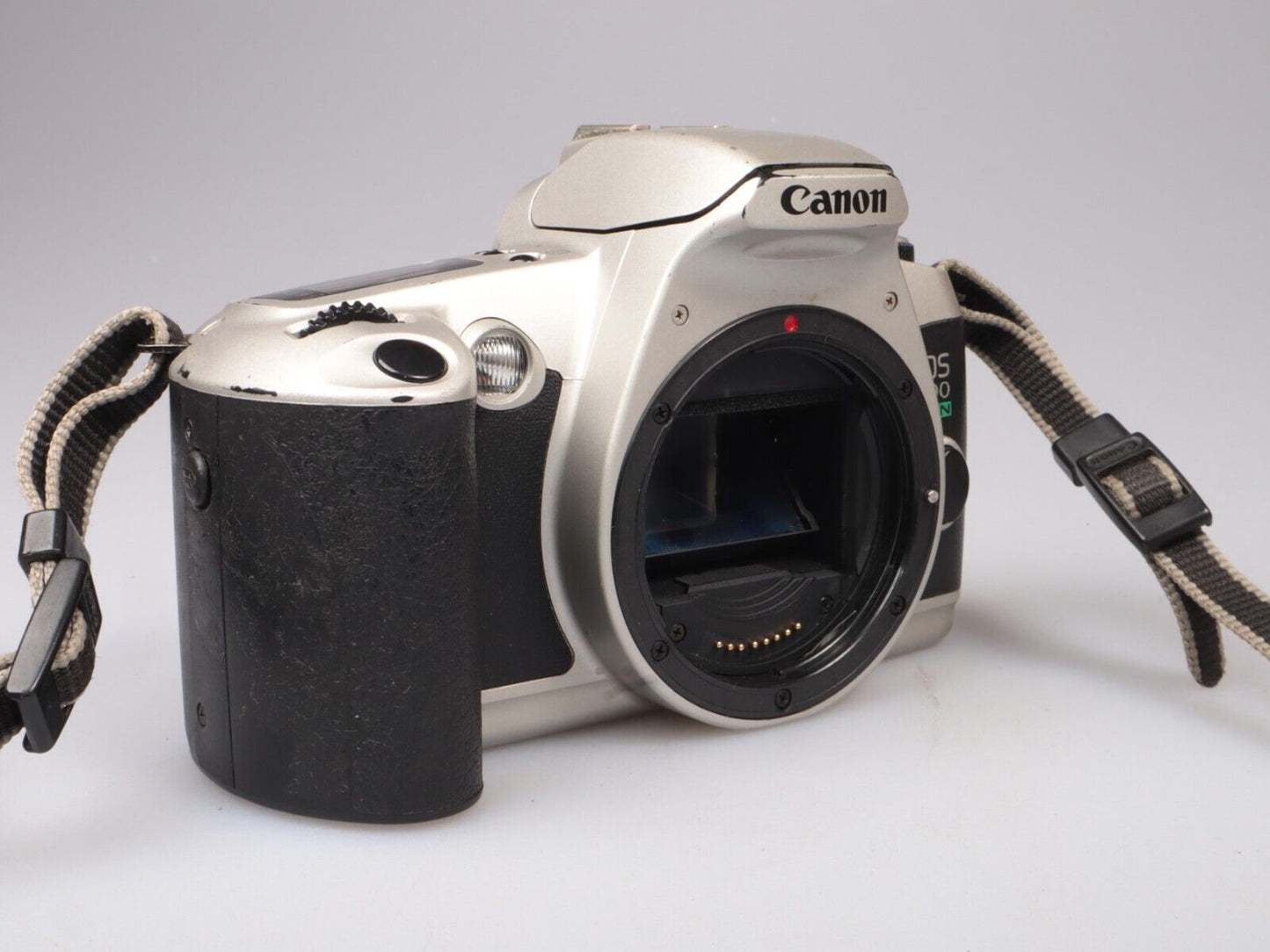 Canon EOS 500n | Appareil photo reflex argentique 35 mm | Corps seulement | Argent #2646