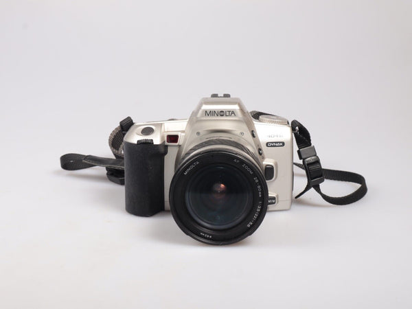 Minolta Dynax 404si | 35mm SLR Film Camera | 28-80mm f3.5-5.6 Macro