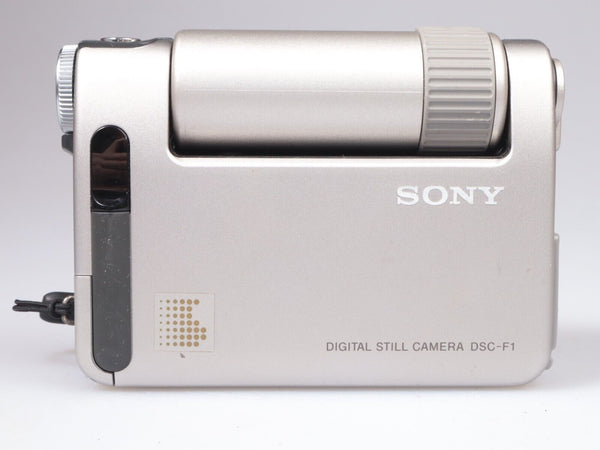 Sony Cyber Shot DSC-F1 | Digital Compact Camera | 0.3 MP | Silver