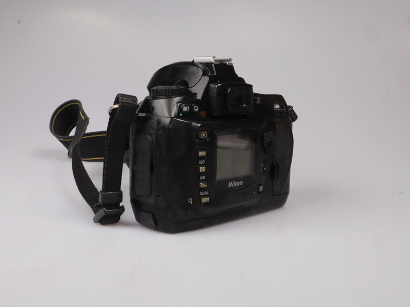 Nikon D70 | Digital SLR Camera | 6.1MP | Body Only