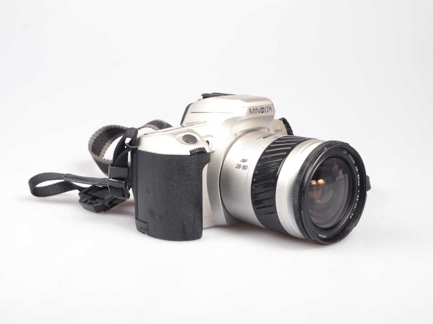 Minolta Dynax 404si | 35mm SLR Film Camera | 28-80mm f3.5-5.6 Macro