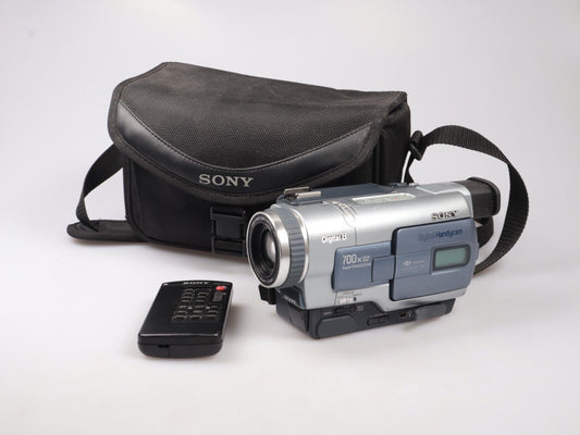 Sony Digital Handycam DCR-TRV330E | Video8 Format