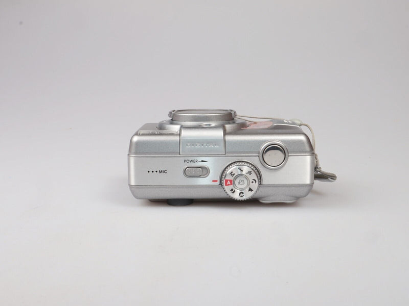 Trust 820 | Digital Compact Camera | 5MP | Silver